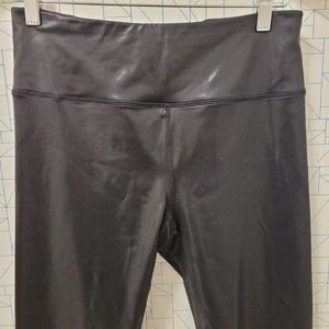 NWOT Calvin Klein leggings